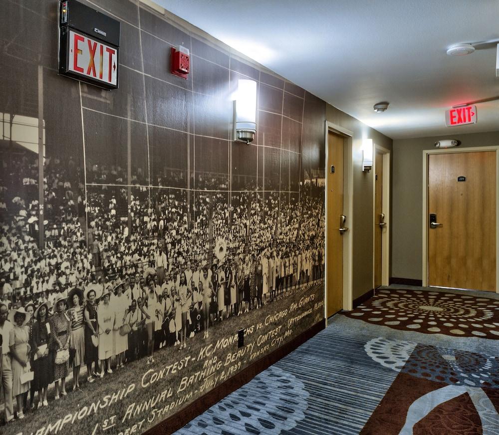 Hotel Westport Kansas City, Tapestry Collection By Hilton Exterior foto